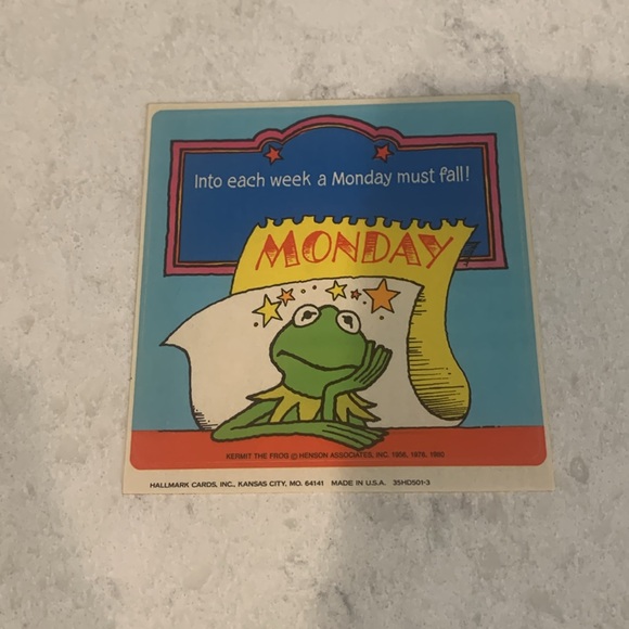 Vintage assortment of Muppet Holiday Posters and stickers. - Picture 10 of 11